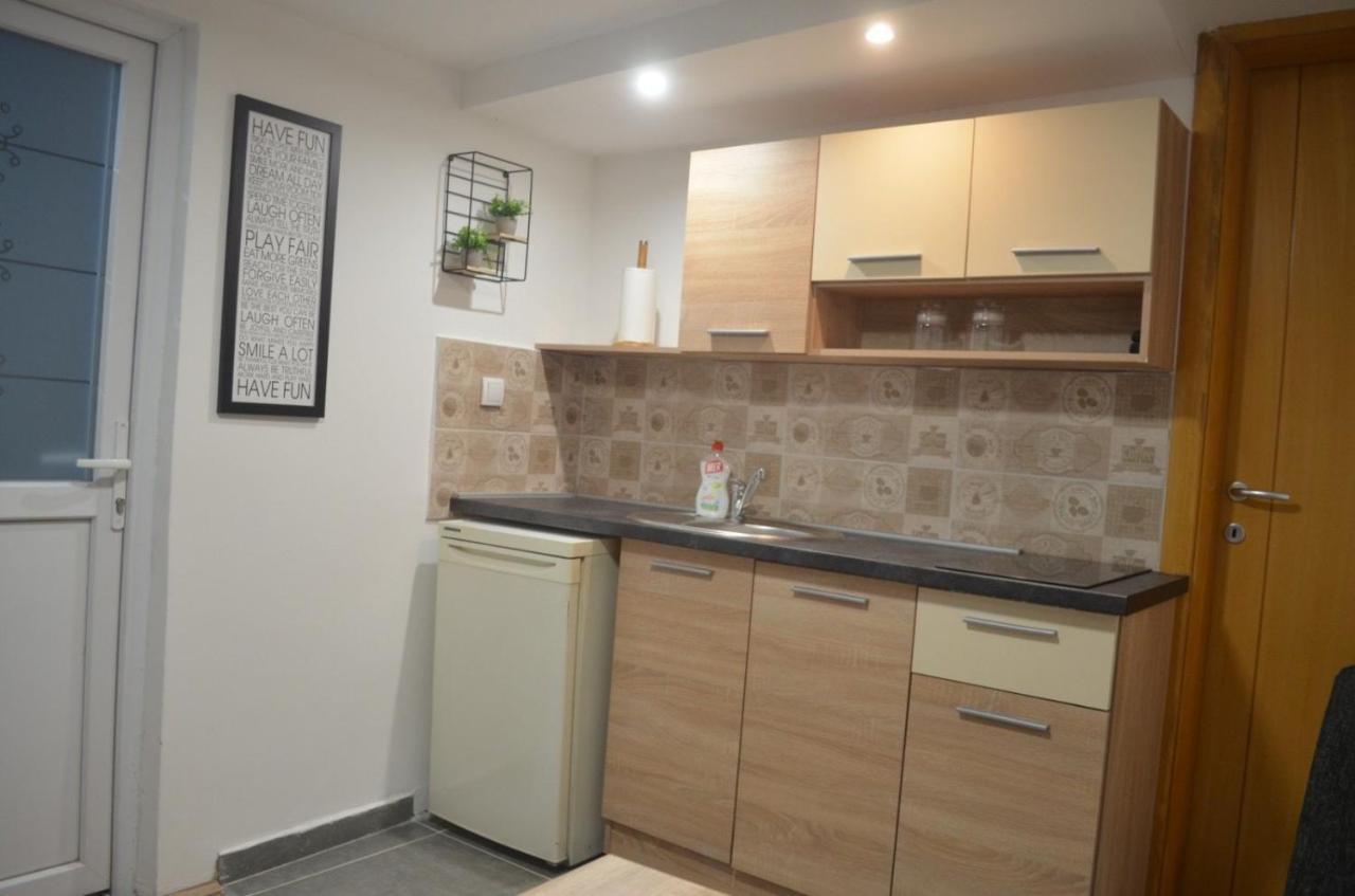 Apartman N&A Novi Sad Esterno foto