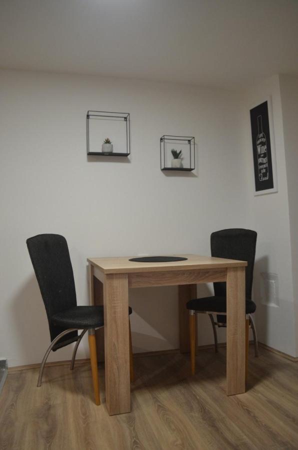 Apartman N&A Novi Sad Esterno foto